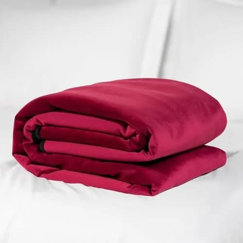 Liberator Lush Throw Moisture-Resistant Blanket | Luxuriously Soft, Travel Size, Merlot thumbnail 5