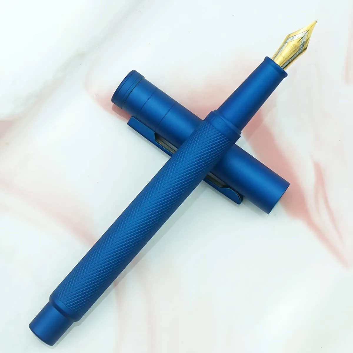 erofa H3 Fountain Pen Sky Blue with EF Nib, Silver Aluminum Alloy Writing Pen 135mm - view 4