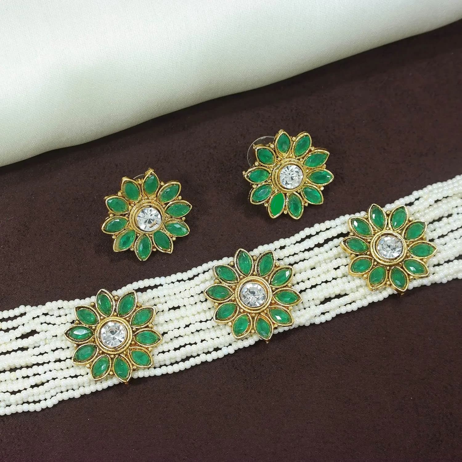 I Jewels Gold Plated Handcrafted Ethnic Choker Necklace with Earrings Set 22.5 cm (0.89 in) | Kundan Work & Adjustable Length - view 3