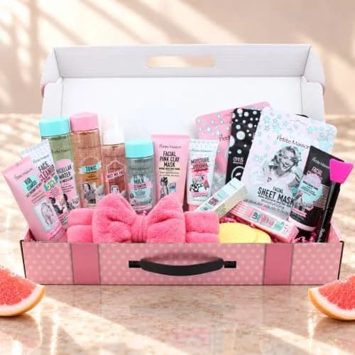 Petite Maison 18-Piece Luxury Spa & Skincare Gift Box for Women | All-in-One Self Care Set thumbnail 5