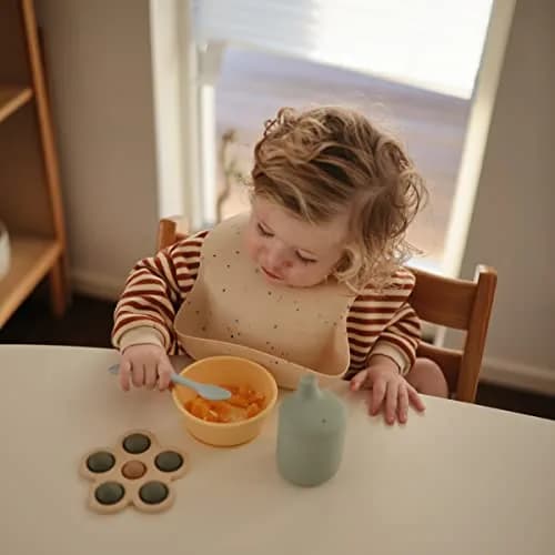 mushie Silicone Baby Bib | Adjustable Fit Waterproof Vanilla Confetti (133g) thumbnail 5