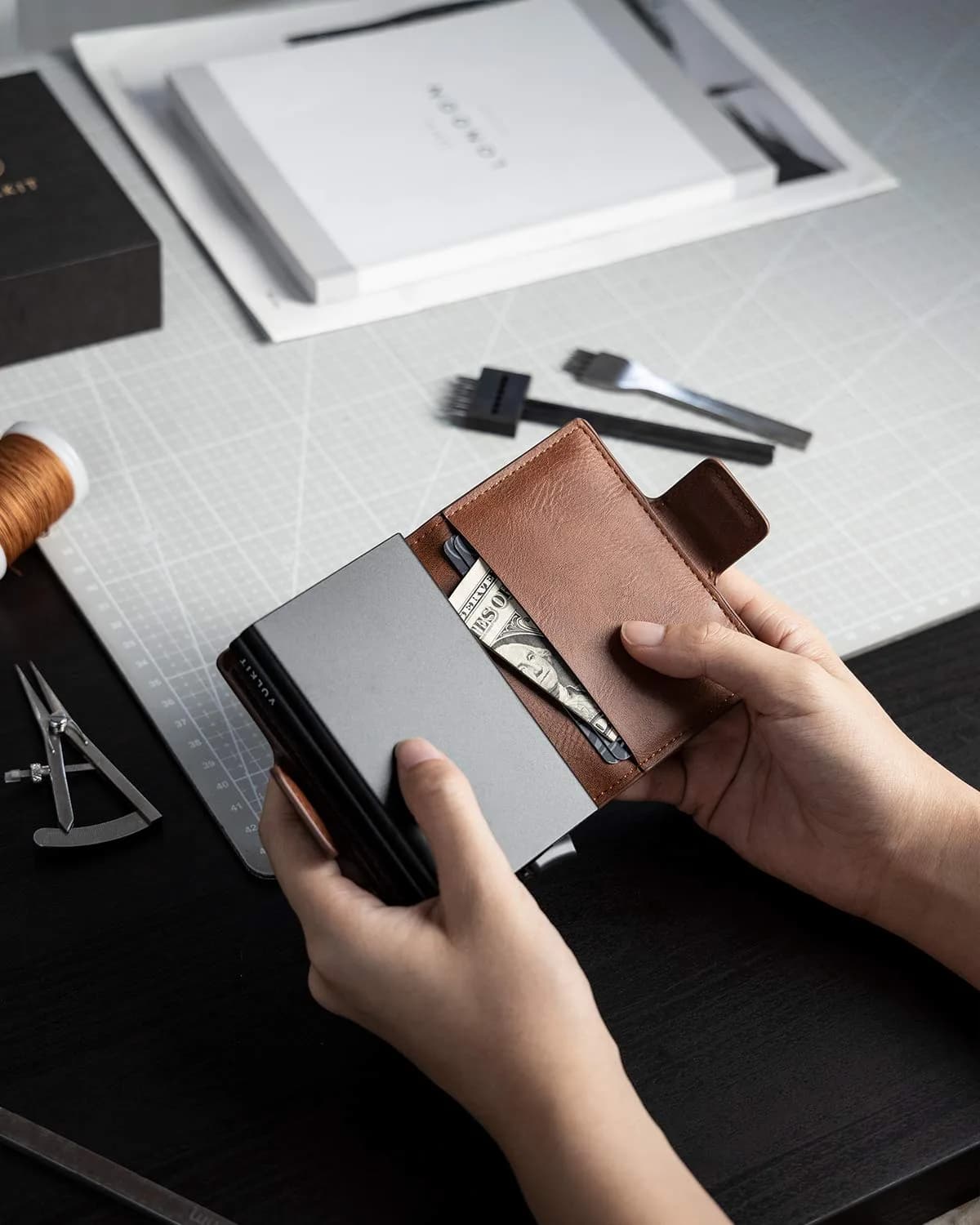 VULKIT Credit Card Holder RFID Blocking Leather Wallet 11x8x2.8cm | Automatic Pop Up Double Card Case thumbnail 7