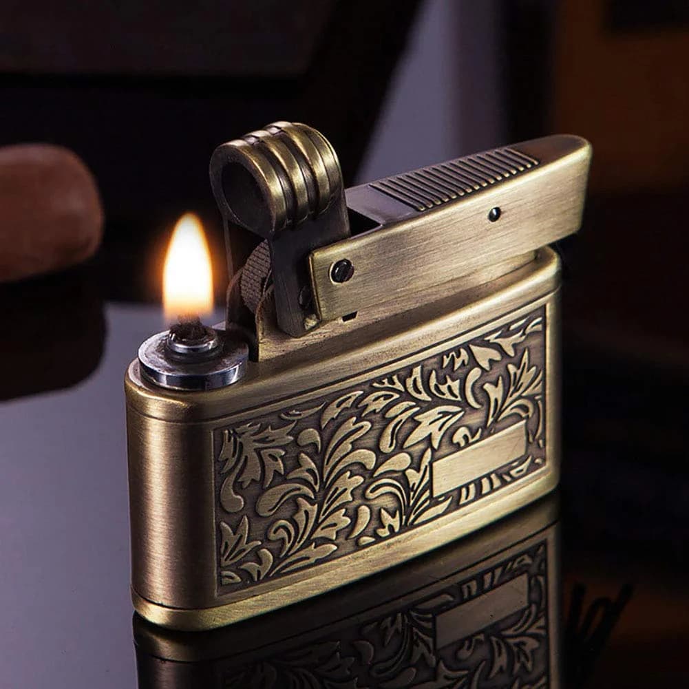 YANCONG Vintage Kerosene Lighter Retro Embossed Antique Style Petrol Lighter for Men (Silver) | Copper, Kerosene, 52*40*15mm — Golden