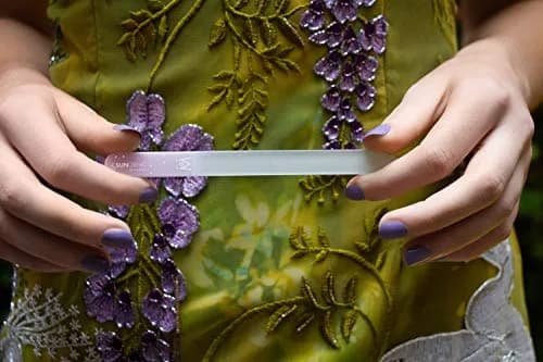 GERmanikure Glass Nail File & Cuticle Pusher Duo, Black | Handcrafted Czech Glass for Natural Nails thumbnail 5