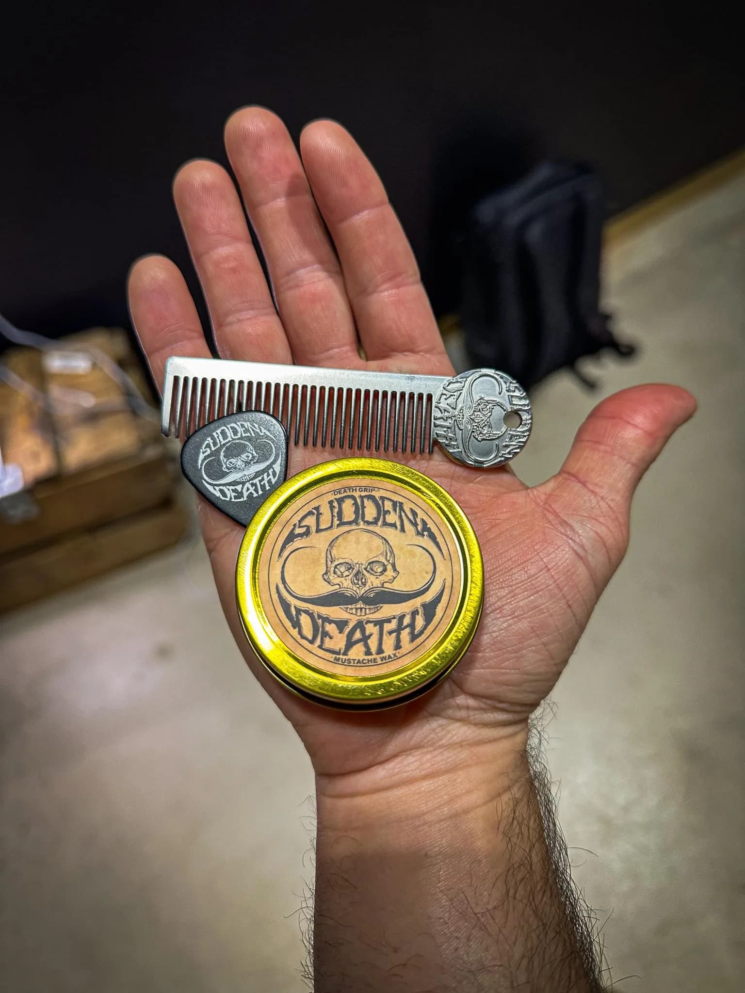 THE VINTAGE GROOMING CO. Sudden Death Mustache Wax & Comb Kit | 29.57ml (1 Fl Oz) Strong Hold - view 2