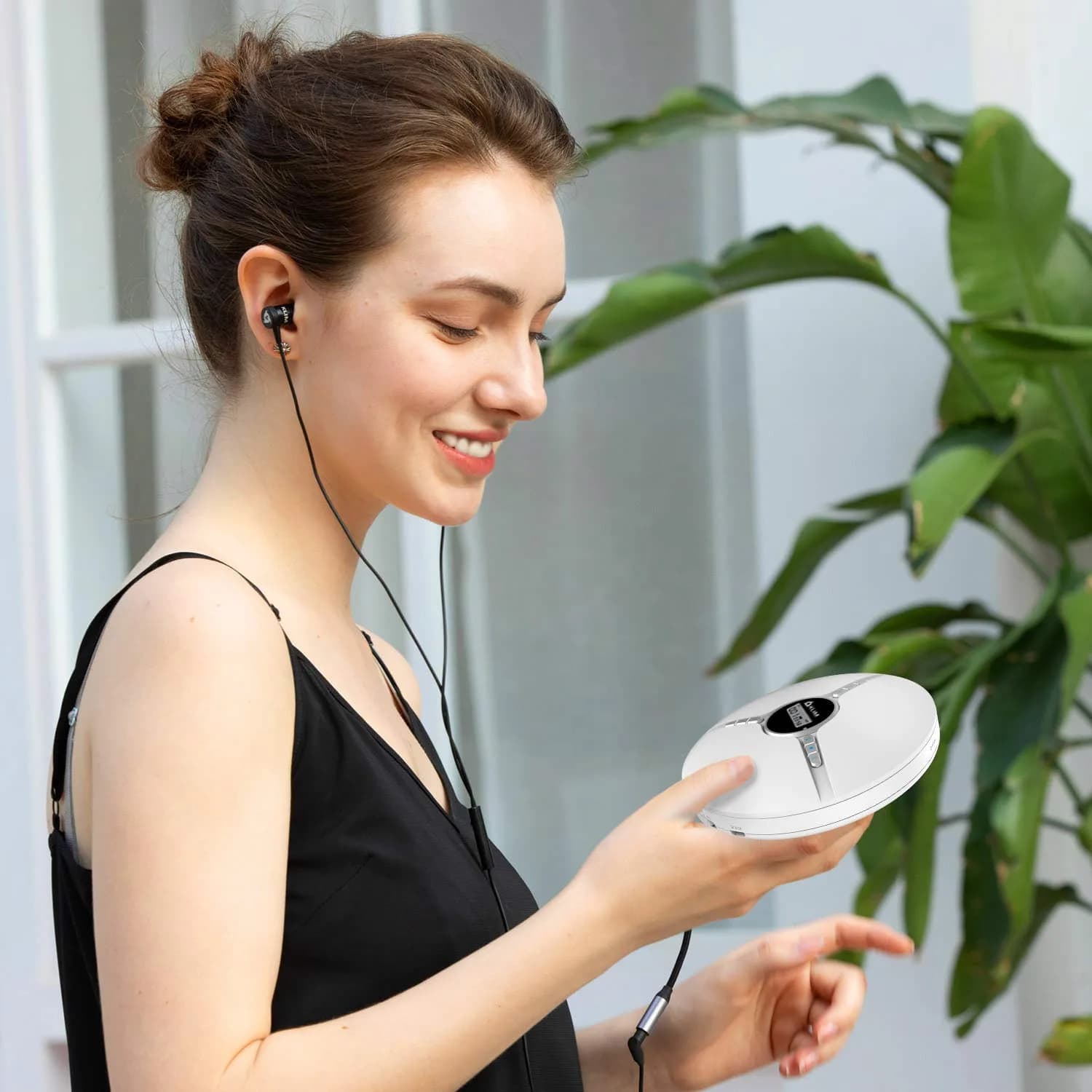 KLIM Discman Portable CD Player with Headphones, Built-in Battery, White | Anti-Skip Protection for Car & Home Use thumbnail 4