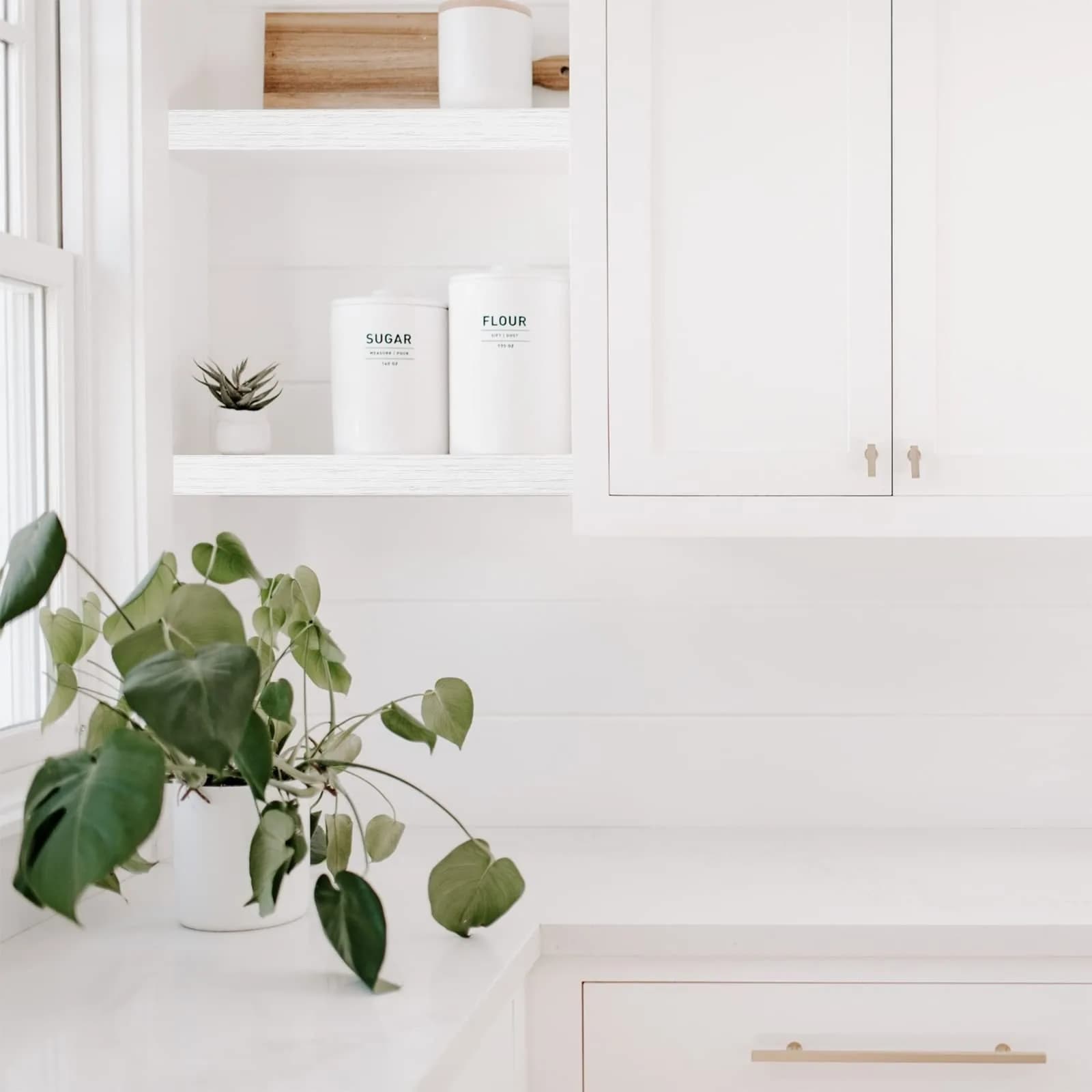 QEEIG White Floating Wall Shelves Set of 2 | 40.4 cm (15.7") x 17 cm (6.7") | Farmhouse Home Decor - view 9