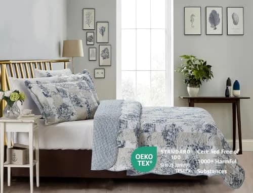 Brilliant Sunshine Blue Toile Quilt Set, Beige & Ivory Patches | Elegant All-Season King Size Bedding thumbnail 2