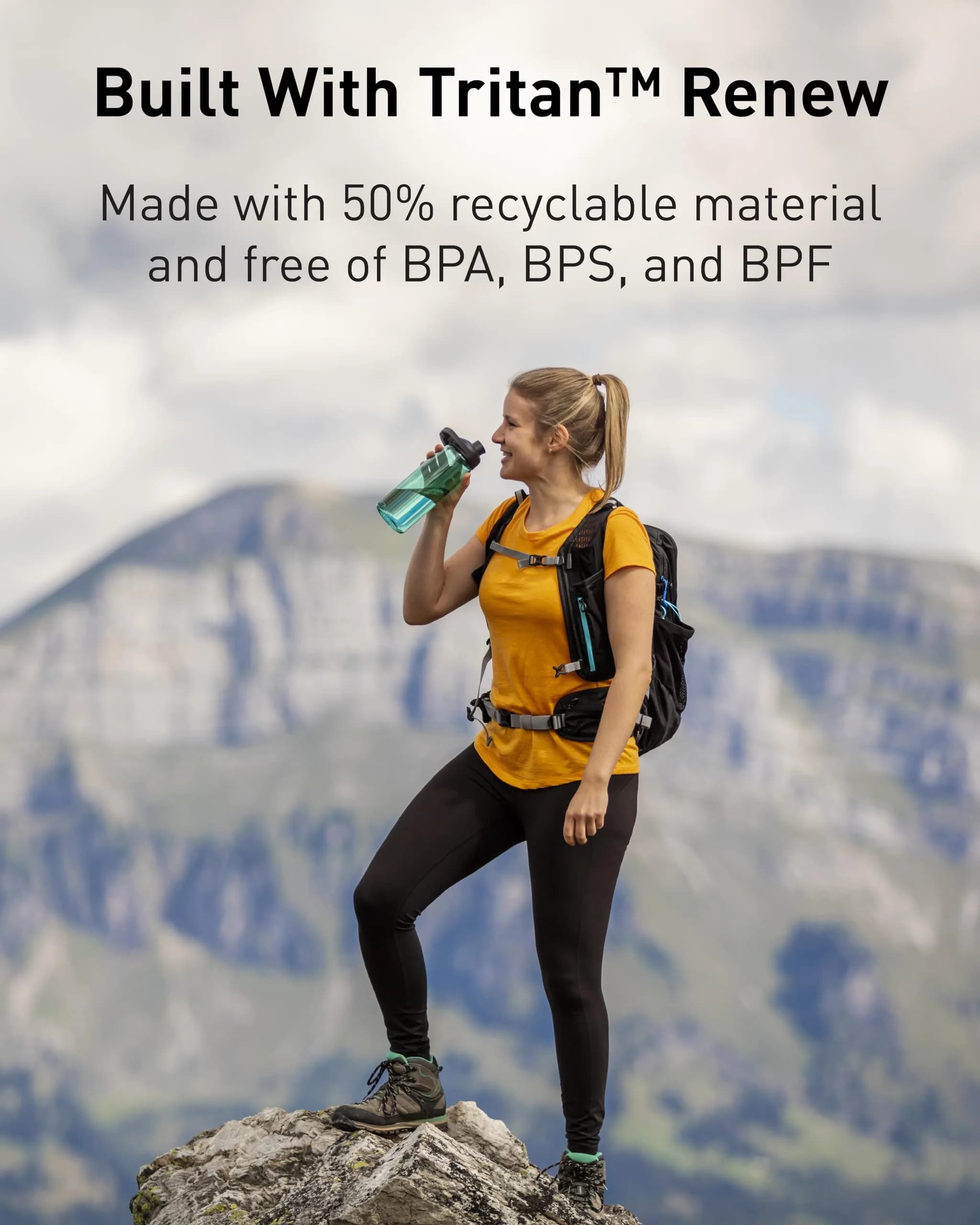 CamelBak Chute Mag Water Bottle 25oz (740ml) Charcoal | Magnetic Cap & Carry Loop - view 3