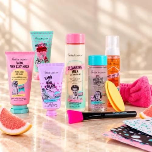 Petite Maison 13-Piece Skincare Gift Set for Women & Teen Girls | At-Home Spa Kit, Birthday Gift for Her thumbnail 6