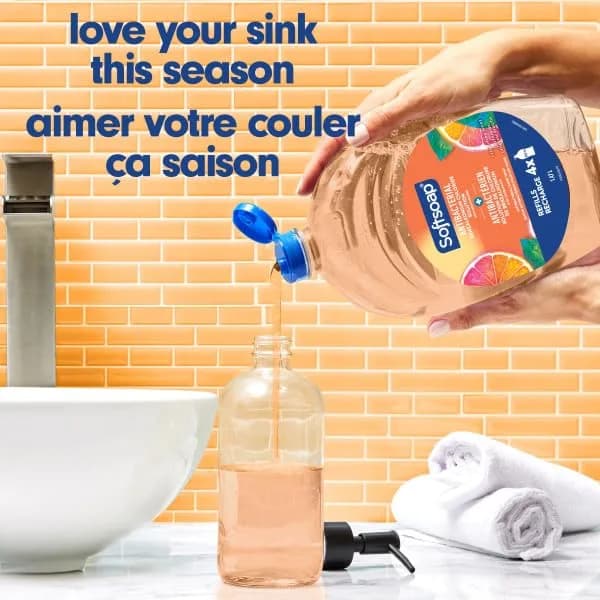 Softsoap Antibacterial Liquid Hand Soap Refill Crisp Clean Scent 1.47L (50 Fl Oz) | Eliminates 99.9% of Bacteria - view 3