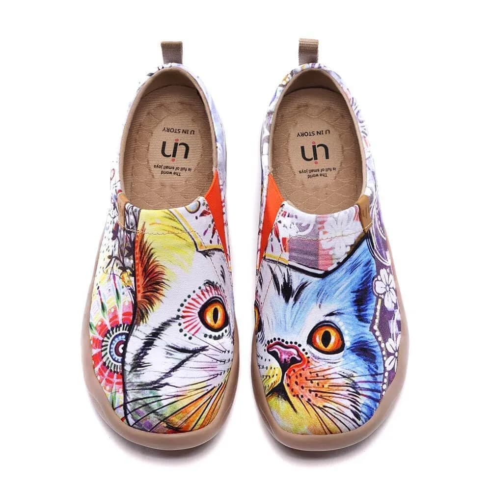 UIN Women's Lightweight Canvas Sneakers Flat Art Painted Cat Travel Shoes Cheer Up (9.5) | Comfortable Slip-On Design — Cheer Up