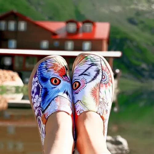 UIN Women's Lightweight Canvas Sneakers Flat Art Painted Cat Travel Shoes Cheer Up (9.5) | Comfortable Slip-On Design thumbnail 3