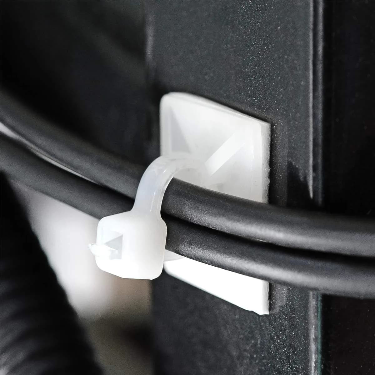 XHF White 3/4" Self-Adhesive Cable Tie Mounts - 500 Piece Pack | Secure Wire Organization - view 2