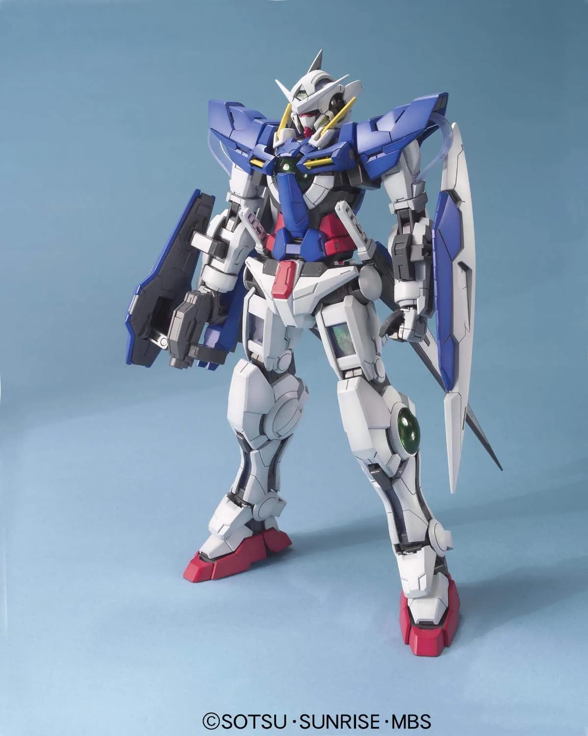 Bandai Spirits Gundam Exia MG 1/100 Model Kit 18.3 cm (7.2 inches) | Green Translucent Plastic with Holographic Film - view 2