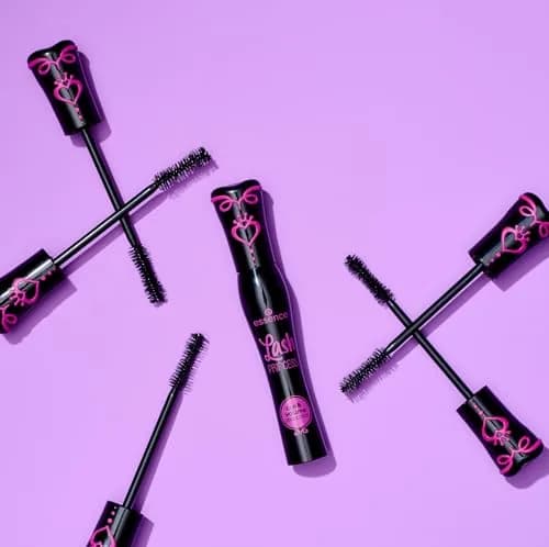 Essence Cosmetics Lash Princess Curl & Volume Mascara, Black 12ml (0.4 Fl Oz) | Peanut-Shaped Brush for Dramatic Volume & Curl thumbnail 8