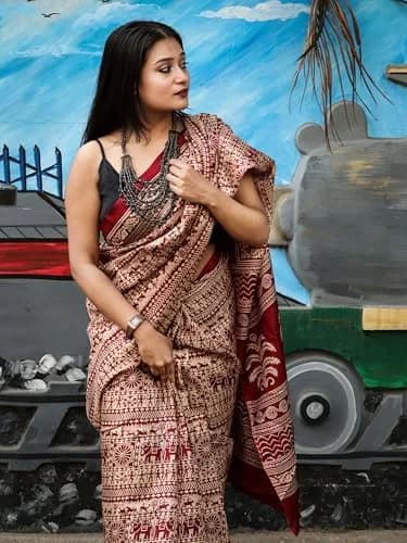 EthnicJunction Silk Cotton Kalamkari Print Saree With Blouse Piece, Maroon, 5.5 m (18 ft) | Authentic Indian Weave thumbnail 5