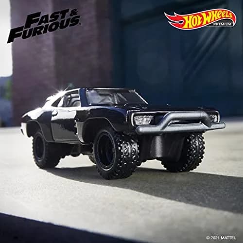 Hot Wheels Fast & Furious Collection of 1:64 Scale Vehicles from The Fast Film Franchise, Modern & Classic Cars, Great Gift for Collectors & Fans of The Movies thumbnail 3