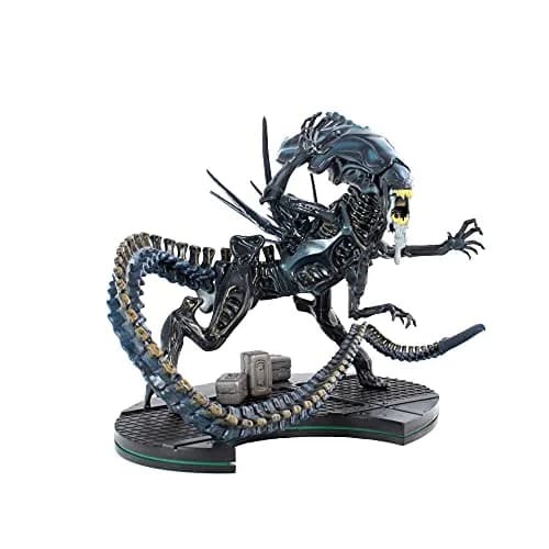 QMx Aliens Alien Queen Q-Fig Max Elite Diorama with Ripley Figure | 17.8 cm (7 in) Tall thumbnail 7