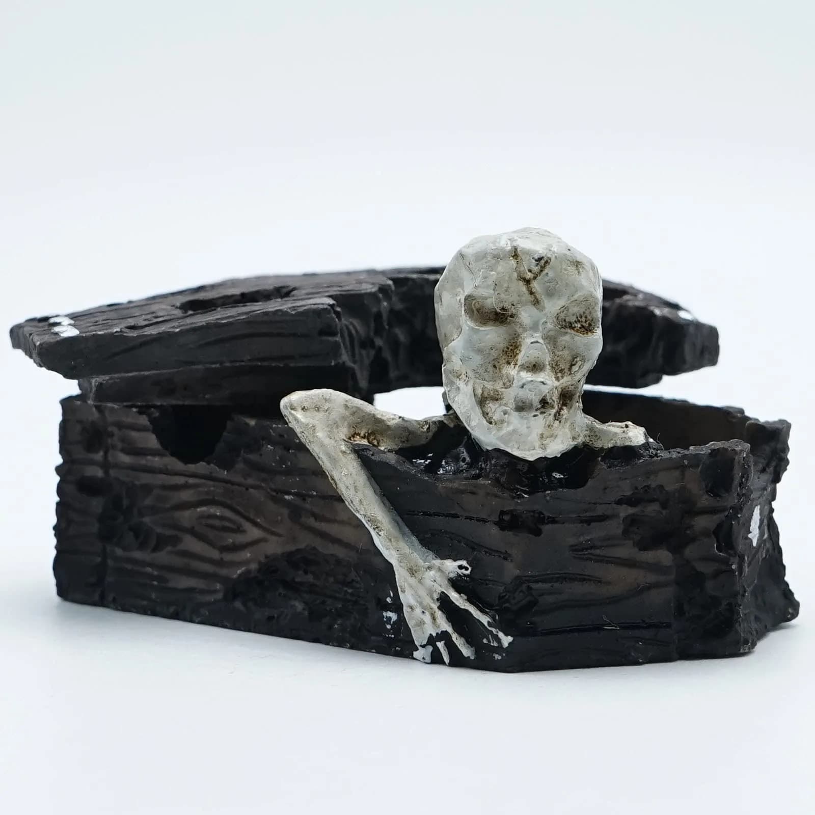 Kocris Casa Skull Coffin Aquarium Decoration 8.9cm (3.5") | Resin Cave House for Fish, Reptiles, and Terrariums - view 4