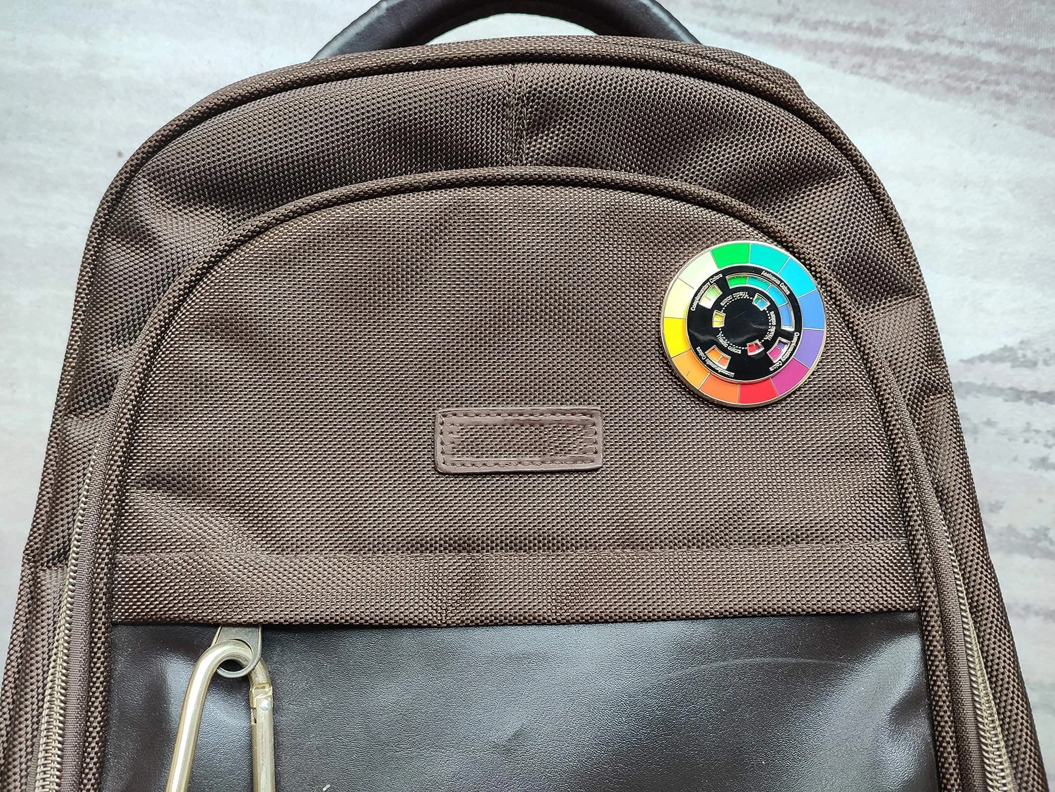 Langjitianya Color Wheel Enamel Pin 5.08 cm (2 Inches) | Spinning Art Tool for Artists - view 3
