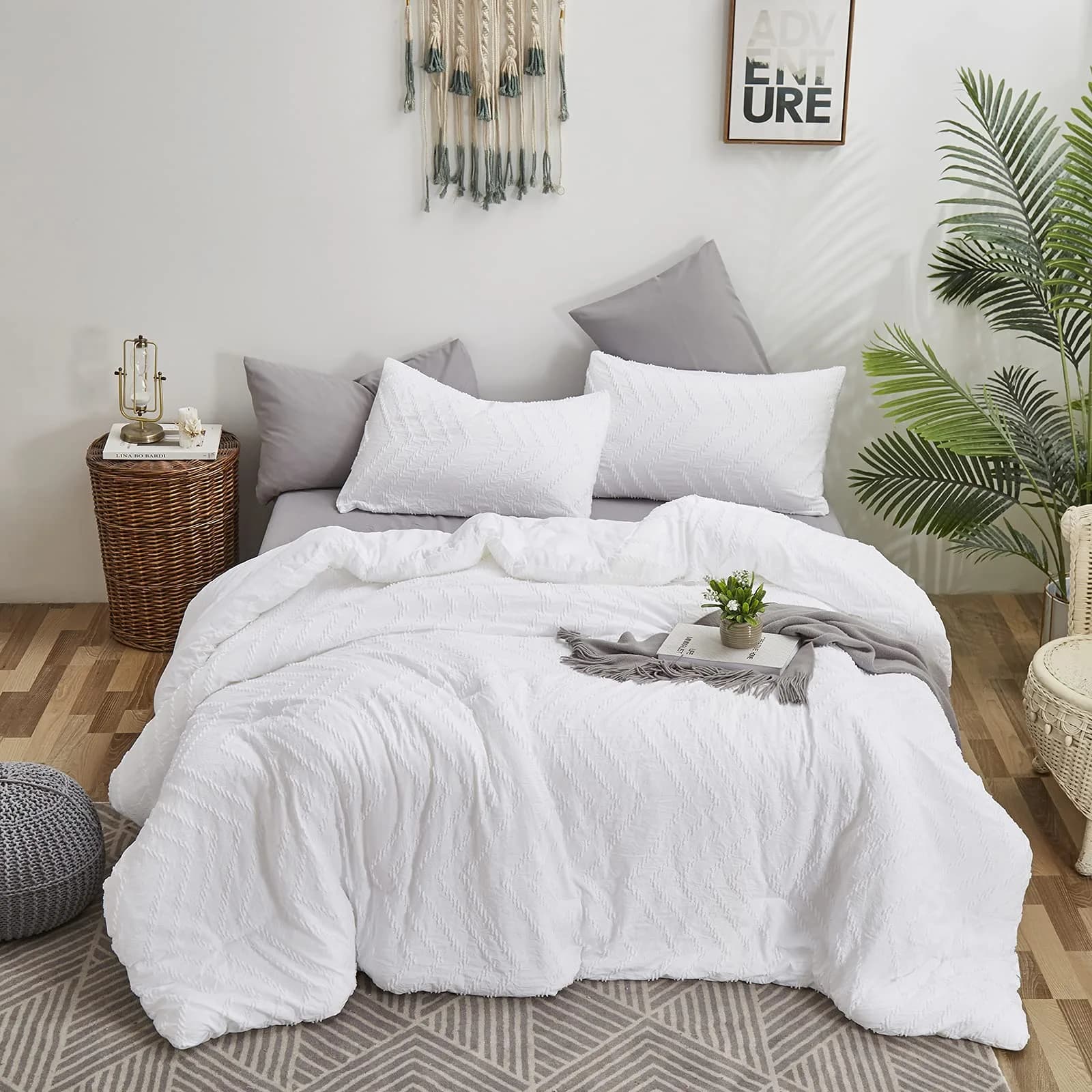 Luxlovery White Jacquard Comforter Set King | Boho Farmhouse Bedding for King Bed thumbnail 4