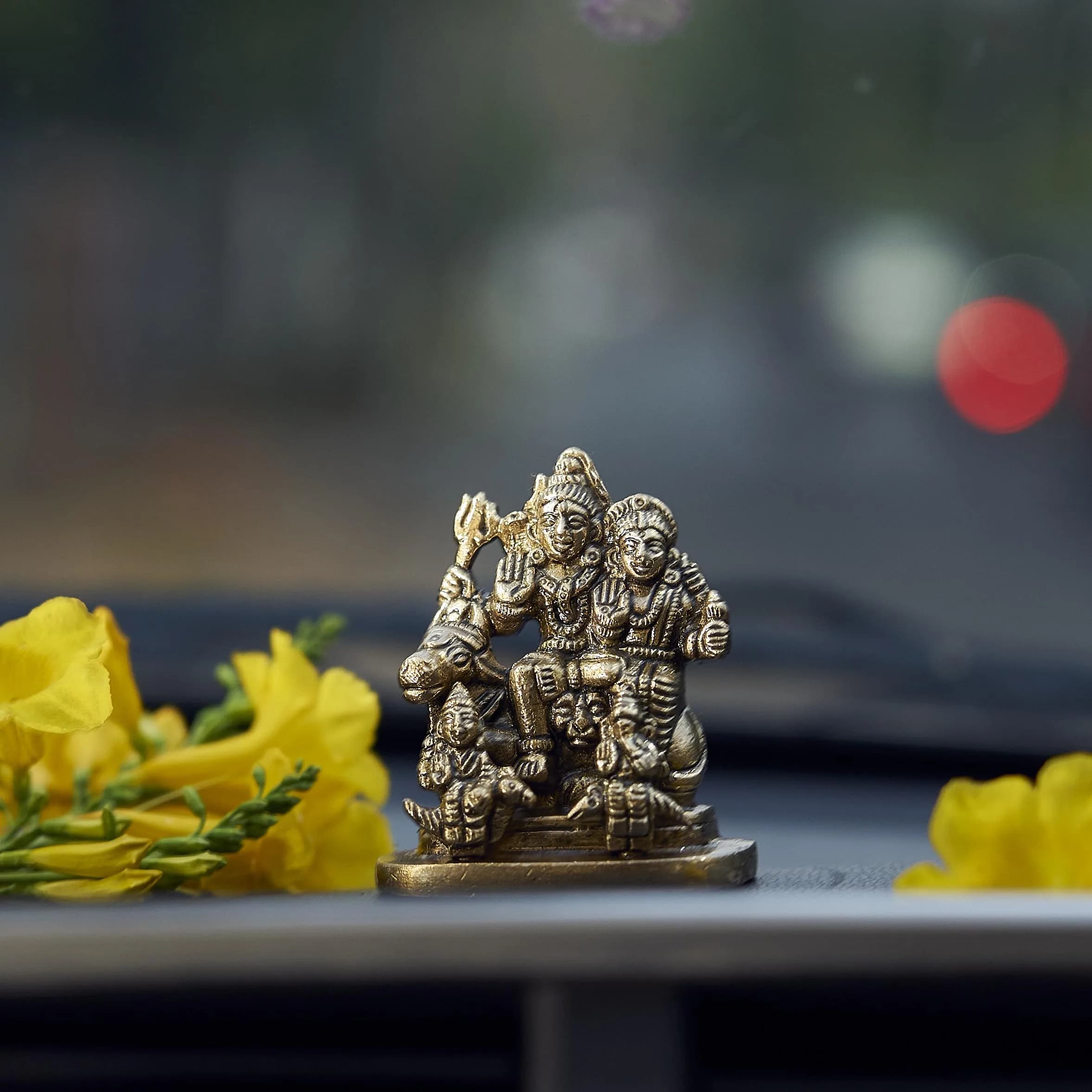 eSplanade Brass Shiva Parvati Pariwar Family Murti Idol Statue Sculpture 5.7 cm (2.25 x 2 x 1 Inch) — Shiva Pariwar