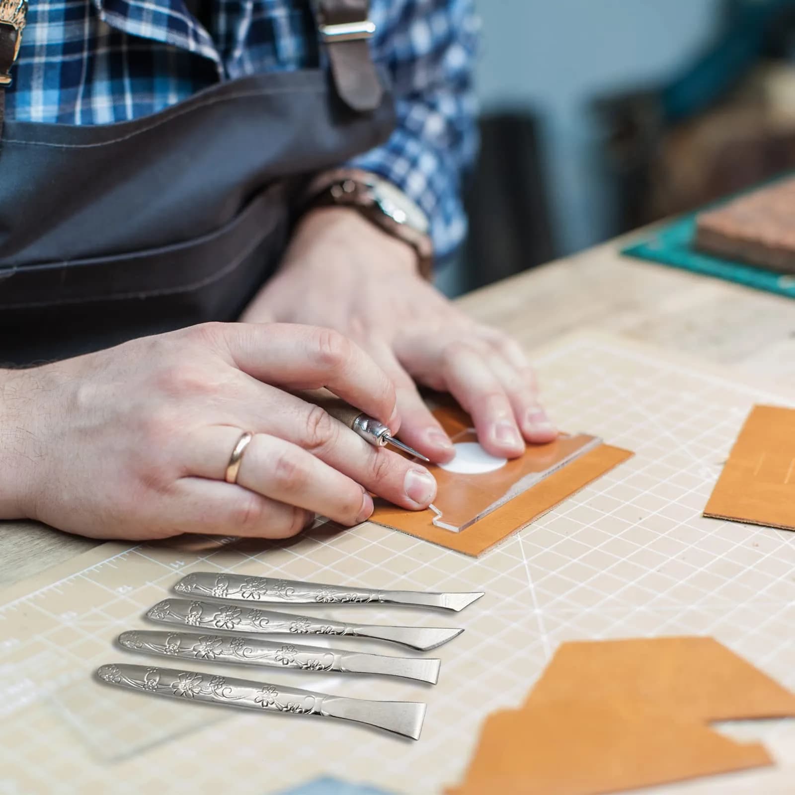 LYFJXX Leather Craft Knife Set | 8 Pieces, 13.2cm-13.6cm Stainless Steel - view 5