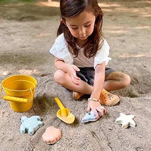 BLUE GINKGO Silicone Beach Toys, 7-Piece Sand Toy Set, Green | Soft, Flexible & Travel Ready for Kids thumbnail 7