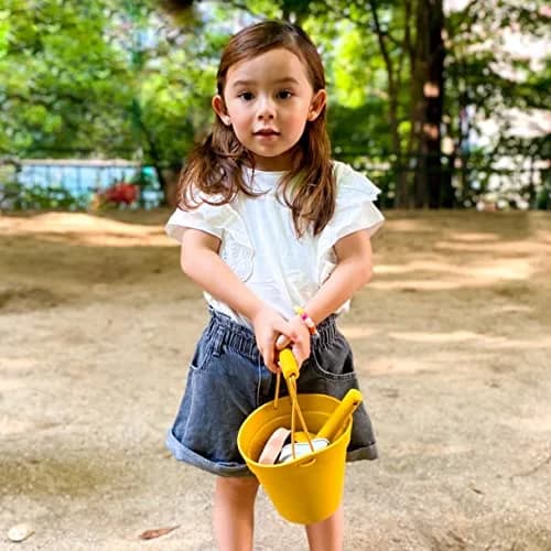 BLUE GINKGO Silicone Beach Toys, 7-Piece Sand Toy Set, Green | Soft, Flexible & Travel Ready for Kids thumbnail 2
