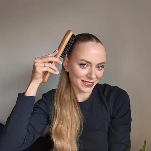 GranNaturals Boar Bristle Hair Brush - Large 10cm (4in) Smoothing Brush for Sleek, Frizz-Free Styles thumbnail 9