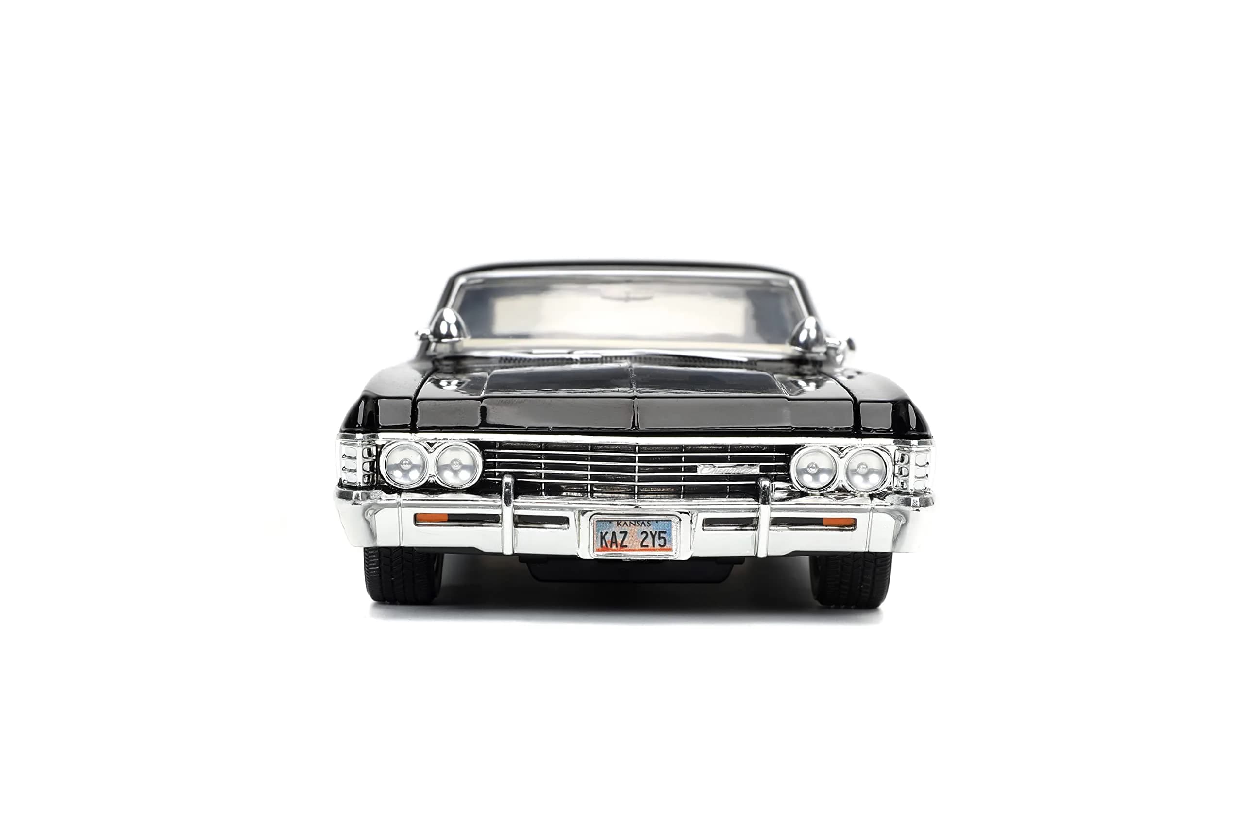 Jada Supernatural 1:24 1967 Chevy Impala Die-cast Car with Dean Winchester Figure | Ages 8+ (20 cm x 15 cm x 8 cm) - view 4