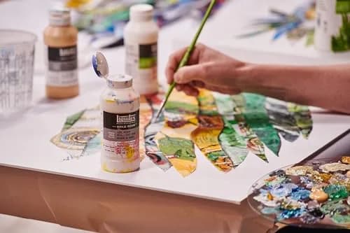 Liquitex Professional Effects Glass Medium 237ml (8 Fl Oz) | Creates Glossy, Scratch-Resistant Surfaces on Glass, Ceramics & Porcelain thumbnail 7