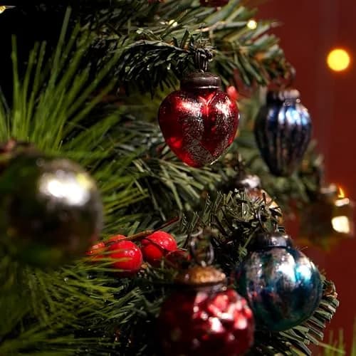 Indian Shelf Retro Distress Glass Christmas Tree Ornaments 25 Pieces (1.5 inches / 3.81 cm) thumbnail 3