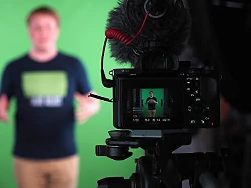 Fotodiox Complete Portable Background Kit 5x5ft | Wrinkle-Free Blue/Green Backdrop with Rigid Frame thumbnail 6