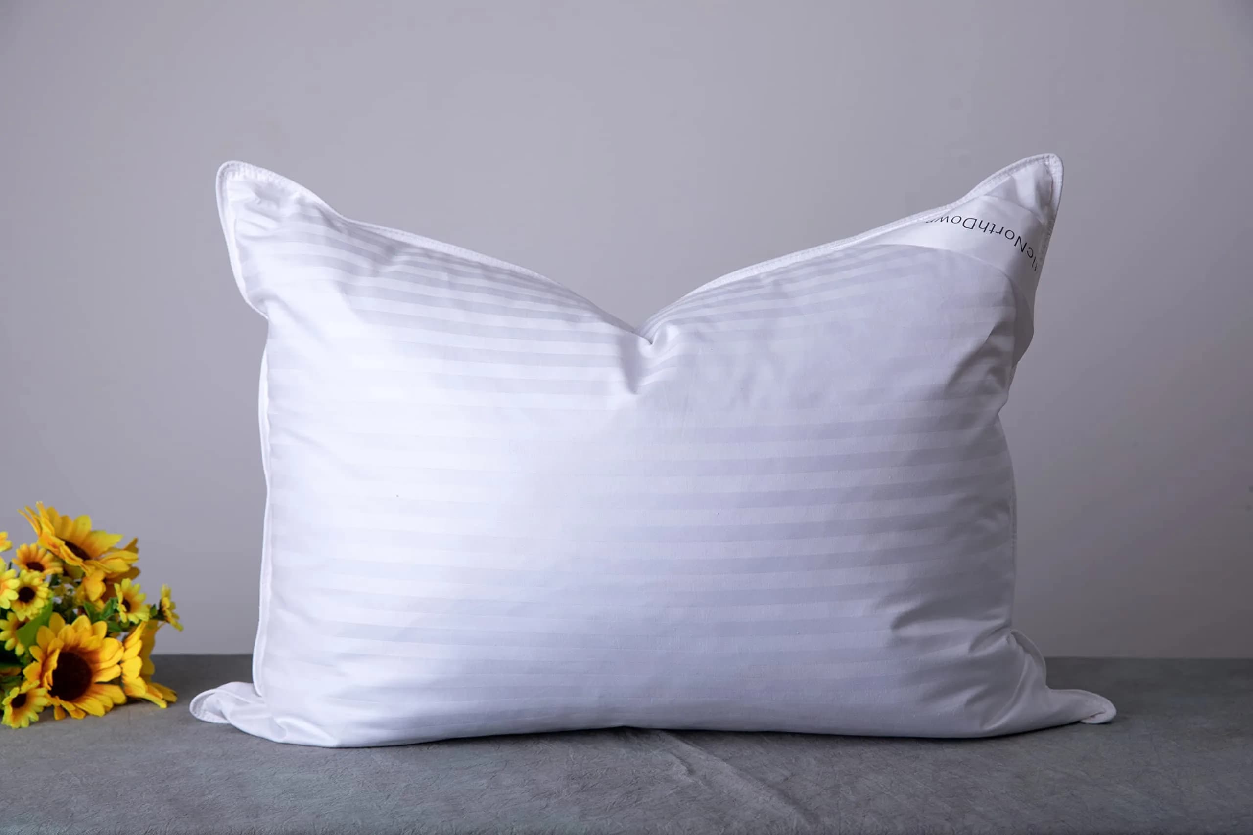 ArcticNorthDown Goose Down Feather Pillows (2-Pack, Standard 51x66cm) | Hotel Collection Stripe White — Standard