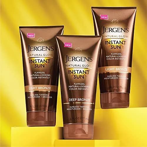 Jergens Natural Glow Instant Tanning Moisturizer Deep Bronze 177ml (6 fl oz) | Streak-Free Sunless Tan thumbnail 9