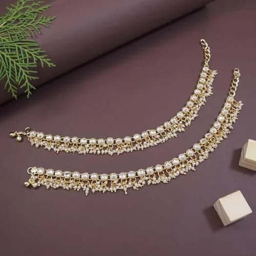 I Jewels Gold Plated Kundan Anklets for Women | 25cm (9.84 inches) thumbnail 3
