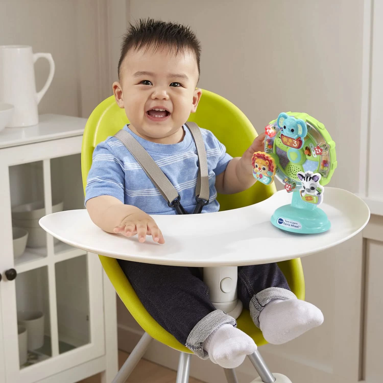 VTech Turn and Learn Ferris Wheel Musical Toy | 16.5cm (6.5") x 19cm (7.5") x 8.1cm (3.2") - view 4