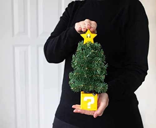 任天堂販売(Nintendo Sales) Super Mario Bros. Super Star LED Desktop Holiday Tree 30.48cm (12in) | Festive Gaming Decor thumbnail 4