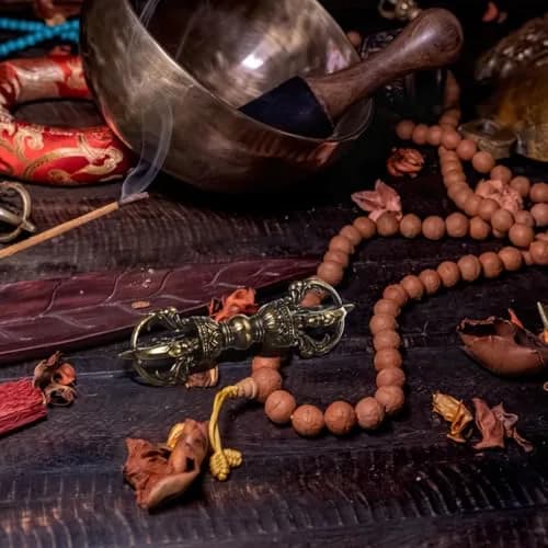 Homoyoyo Vintage Brass Vajra Pendant 8.85cm (3.48in) | Authentic Religious Decor thumbnail 2