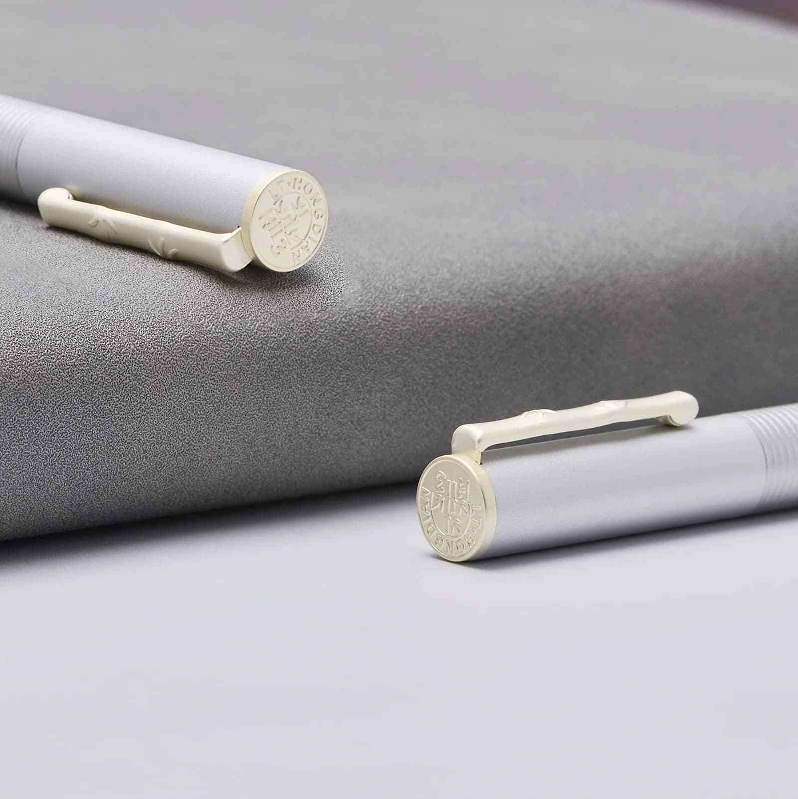 erofa H3 Fountain Pen Fine Nib with Bamboo Clip, Silver Aluminum Alloy Writing Pen 135mm (0.5in) - view 5