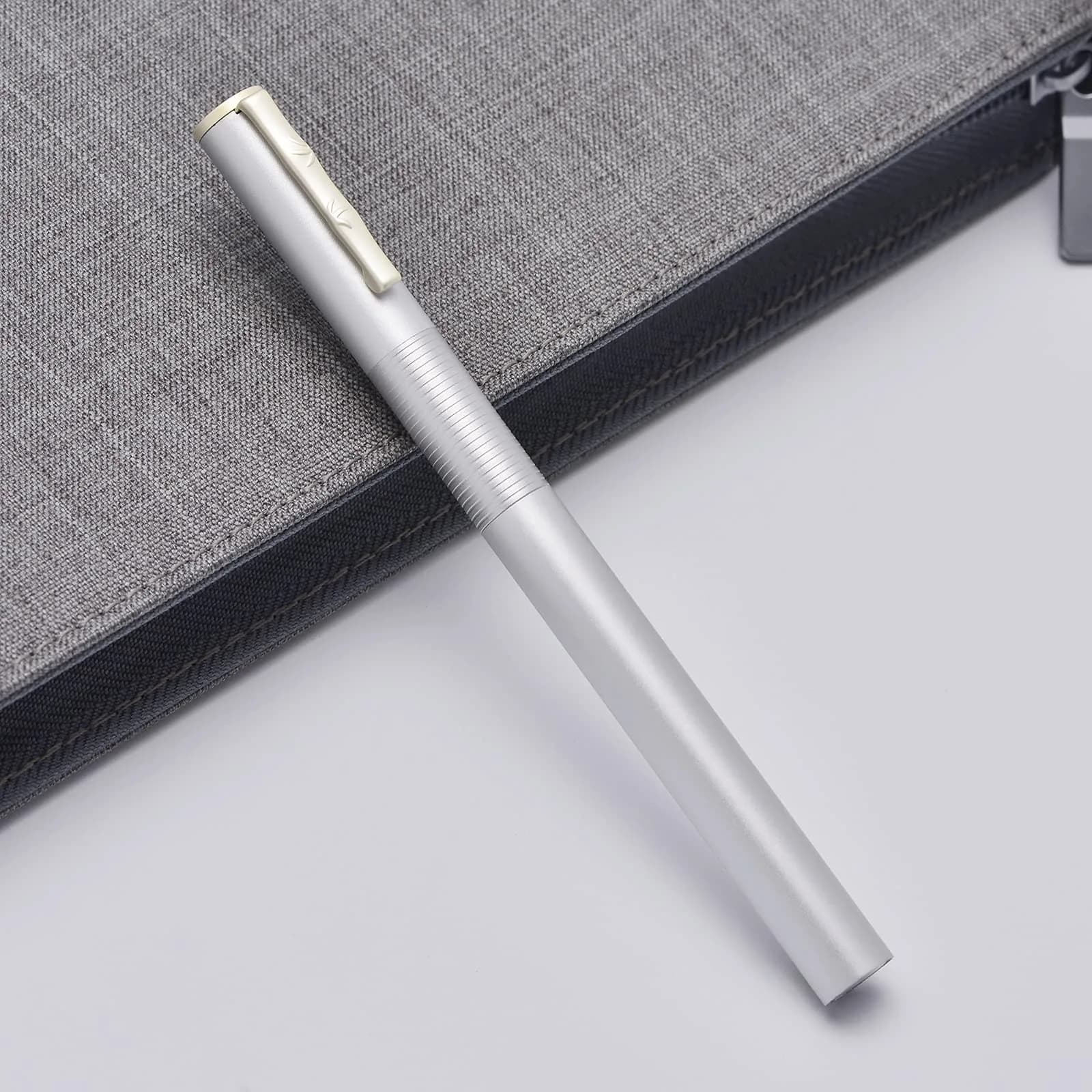 erofa H3 Fountain Pen H3-White Bent Nib with Bamboo Clip, Silver Aluminum Alloy Writing Pen - view 4