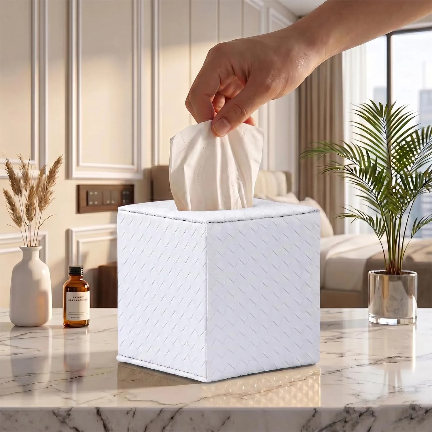 SUNYUROU Black Square Tissue Box Cover | PU Leather & Wood, Magnetic Closure — White / Square