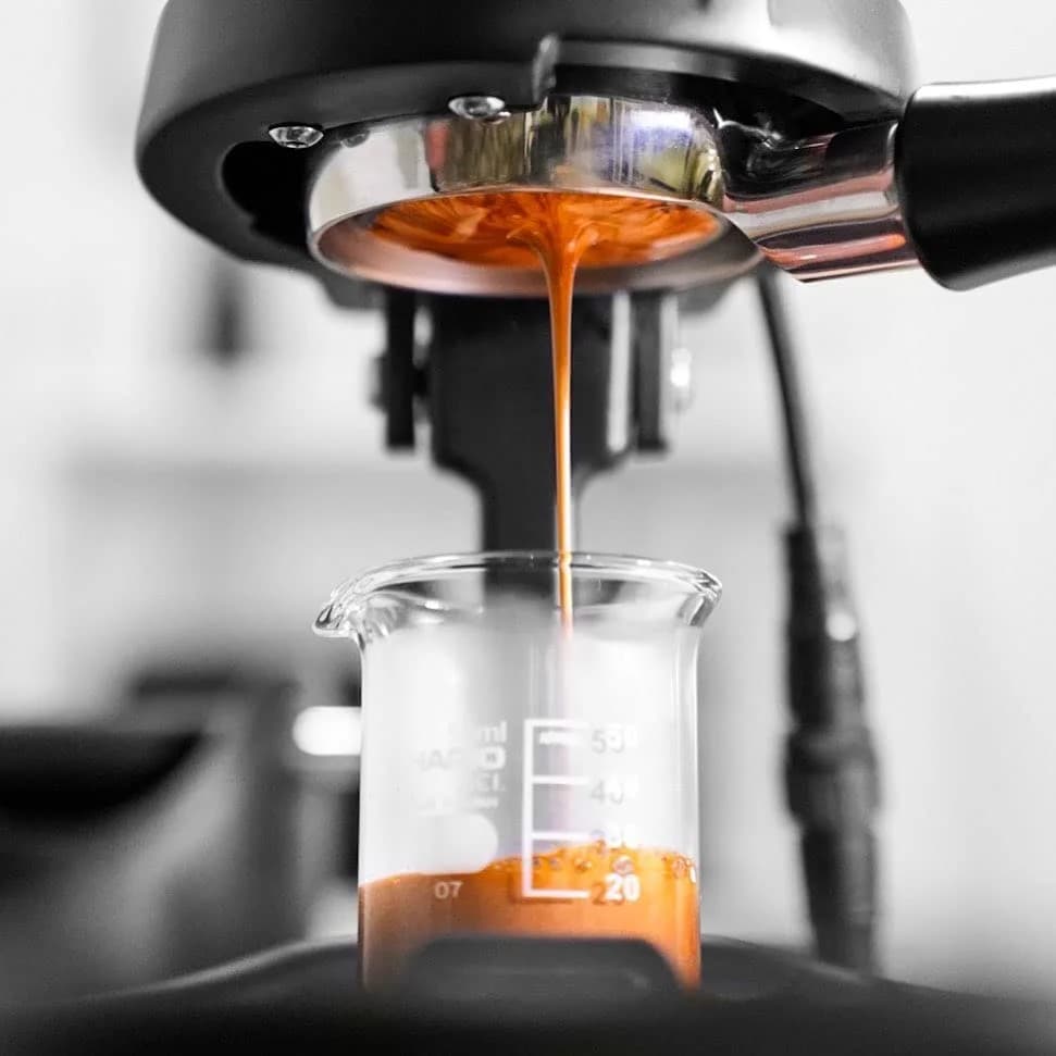 Normcore Black 18g Coffee Filter | Bottomless Portafilter for E61, Flair 58, ECM, Rocket, Sanremo, Synesso, Slayer, VBM Espresso Machines thumbnail 5