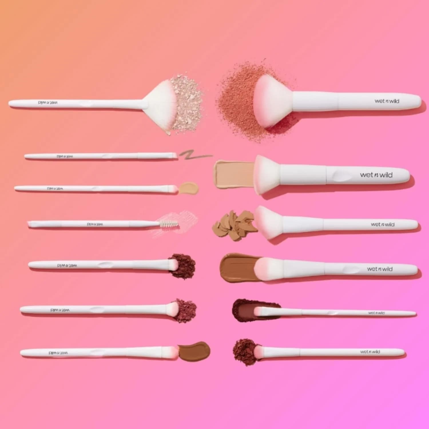 wet n wild New Powder Brush | Flawless Powder Application, Vegan Polymax Fibers, Comfortable Grip - view 3