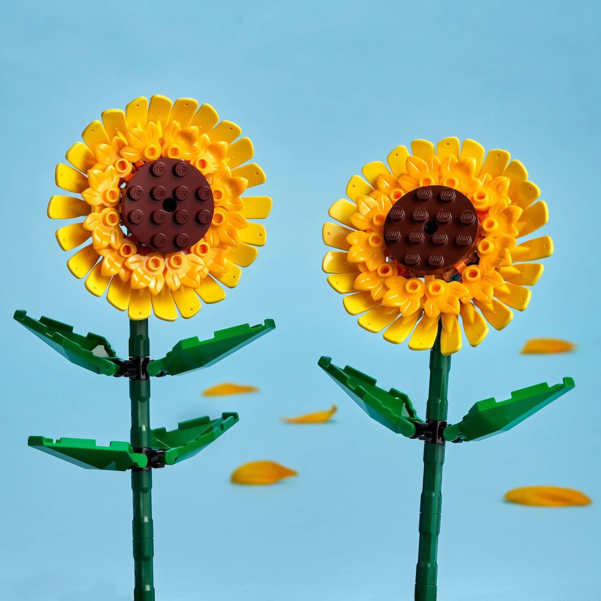 LEGO Sunflowers Building Toy 40524 - 191 Pieces | Artificial Flowers for Home Decor - view 4