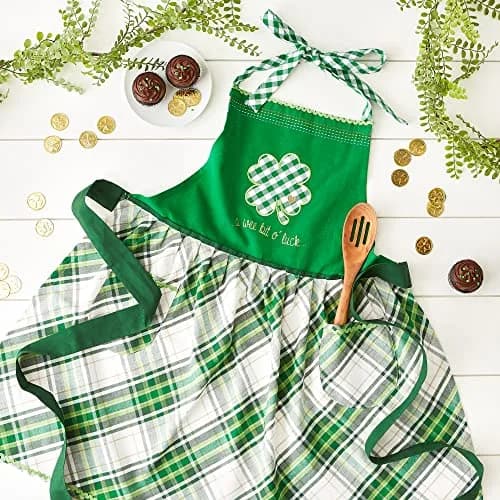 DII Celebrate St. Patrick's Day Kitchen Collection Apron Lucky Clover | Adjustable Cotton Apron for Irish Festivities thumbnail 4