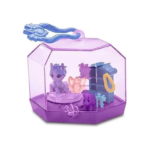 My Little Pony Mini World Magic Crystal Keychain Izzy Moonbow Toy - Portable Mini Playset, Pony, and Accessories for Kids Ages 5+ thumbnail 4