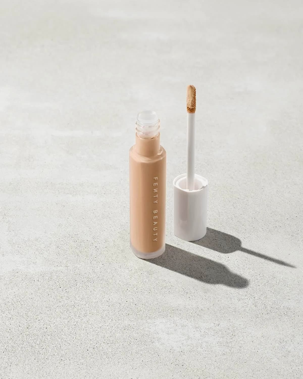 Fenty Beauty Pro Filtr Instant Retouch Concealer 0.27 oz Light Medium | Brightens & Conceals with Matte Finish — #240
